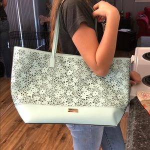 kate spade pocket book